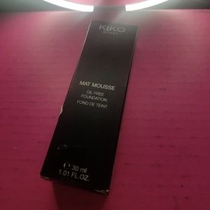 Kiko Milano Mat Mousse Foundation WB170